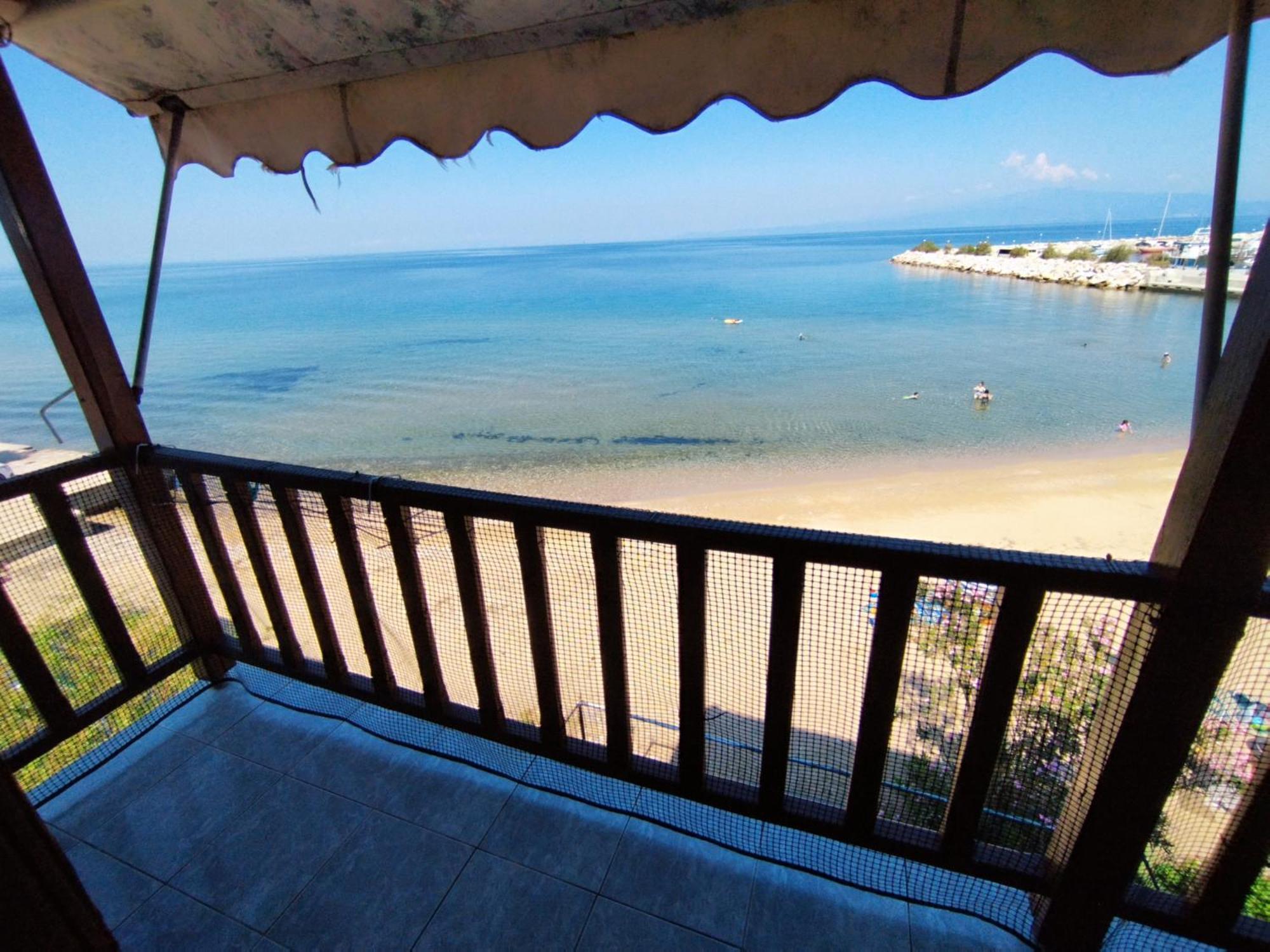 Beachfront Apartment Thassos Σκάλα Καλλιράχης Εξωτερικό φωτογραφία