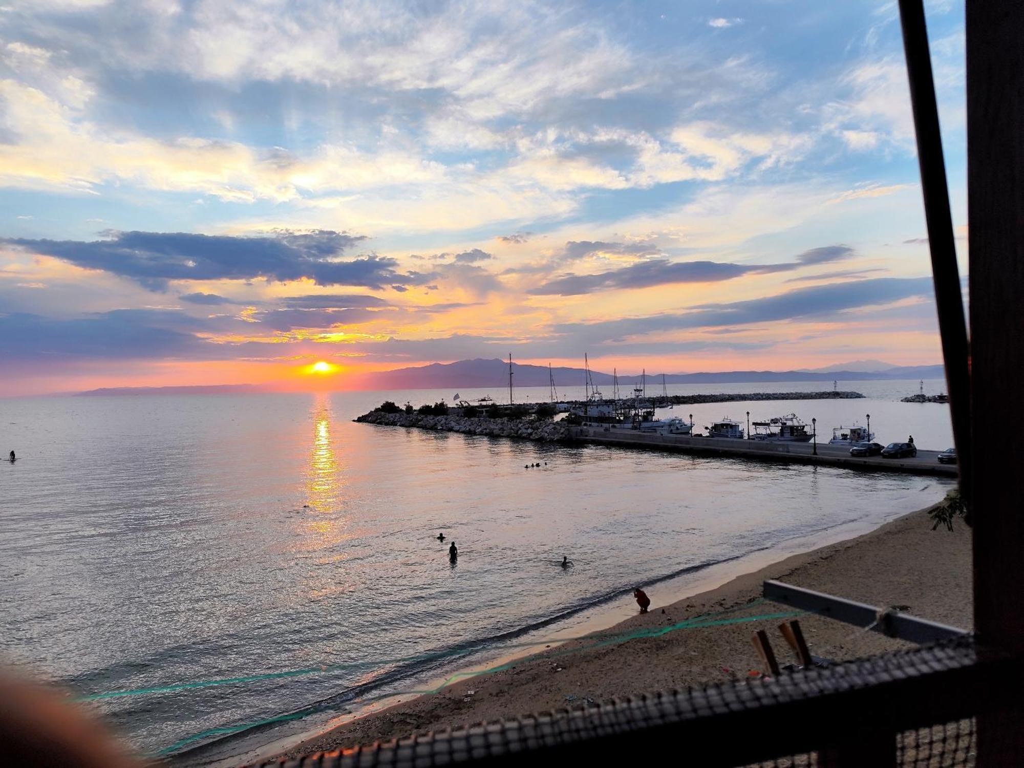 Beachfront Apartment Thassos Σκάλα Καλλιράχης Εξωτερικό φωτογραφία
